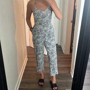 Black and white old navy romper